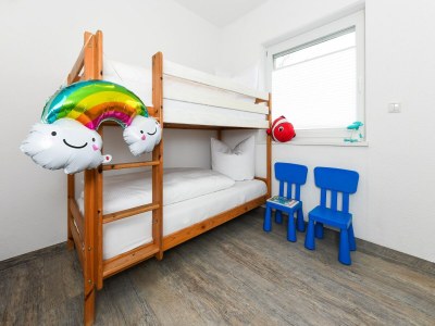 Apartment Moderne Ferienwohnung mit Terrasse in ruhiger Lage - Features photo 6