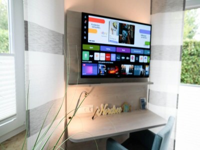 Apartment Moderne Ferienwohnung mit Terrasse in ruhiger Lage - Features photo 17