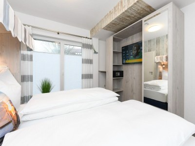 Apartment Moderne Ferienwohnung mit Terrasse in ruhiger Lage - Features photo 21