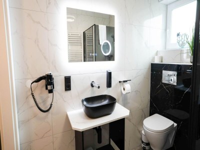 Apartment Moderne Ferienwohnung mit Terrasse in ruhiger Lage - Features photo 33