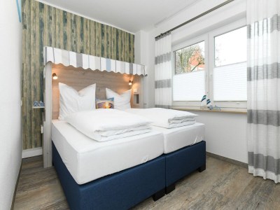 Apartment Komfortable Ferienwohnung mit Terrasse; Bensersiel - Features photo 2