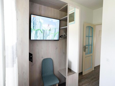 Apartment Komfortable Ferienwohnung mit Terrasse; Bensersiel - Features photo 19