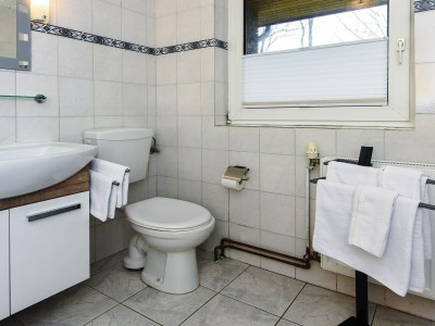 Apartment Ferienwohnung für bis zu 3 Personen in Bensersiel - Features photo 23