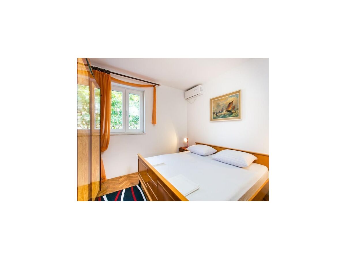 Apartment Guest House Raguz - Double Room - 1 - Features photo 2