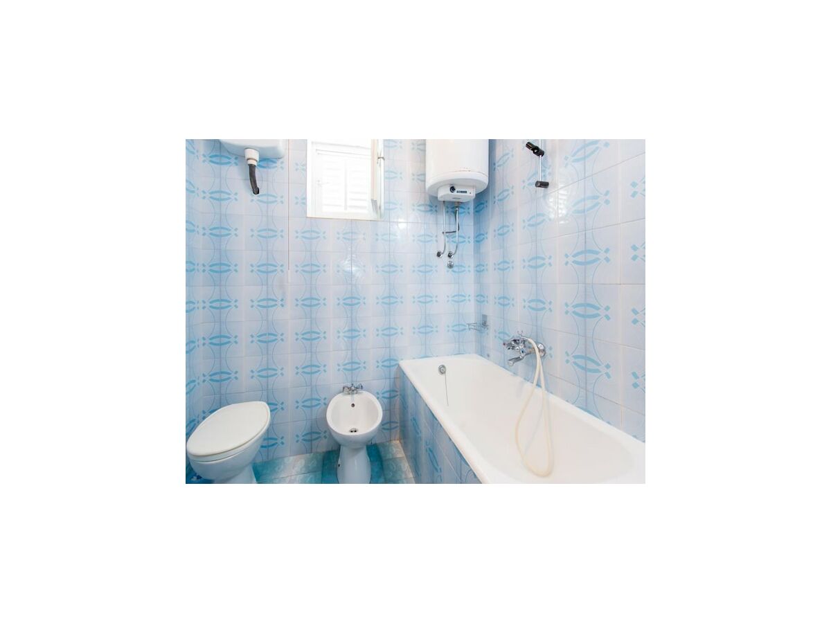 Apartment Guest House Raguz - Double Room - 1 - Features photo 5