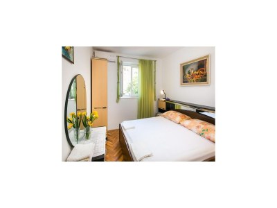 Apartment Guest House Raguz - Double Room - 4 - Features photo 6