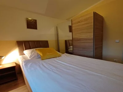 Apartment Beachfront Apartment with Balcony and Sea View - Features photo 16