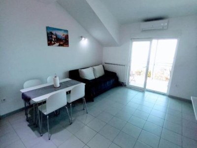 Apartment One Bedroom Apartment with Balcony and Sea View - Features photo 6