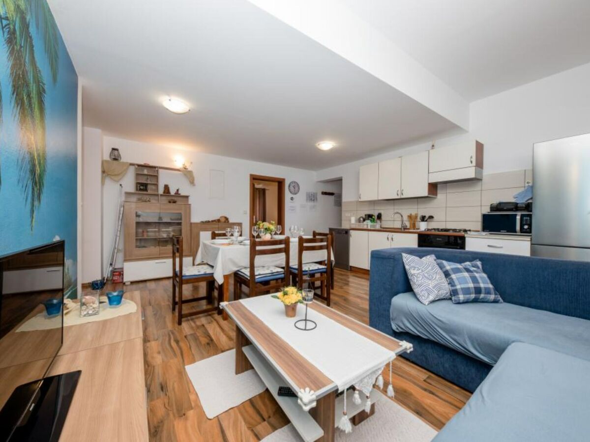 Apartment Apartments Scerbe Gordana & Miljenko Rab - Three Bedroom Apartment with Terrace (2) - Features photo 5