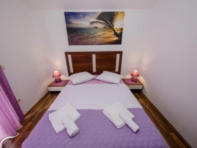 Apartment Apartments Scerbe Gordana & Miljenko Rab - Three Bedroom Apartment with Terrace (2) - Features photo 10