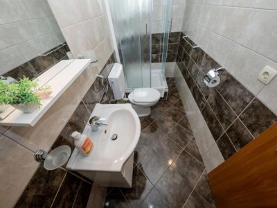 Apartment Apartments Scerbe Gordana & Miljenko Rab - Three Bedroom Apartment with Terrace (2) - Features photo 17