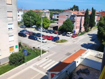 Apartment One Bedroom Apartment with Balcony - Outdoor photo 11