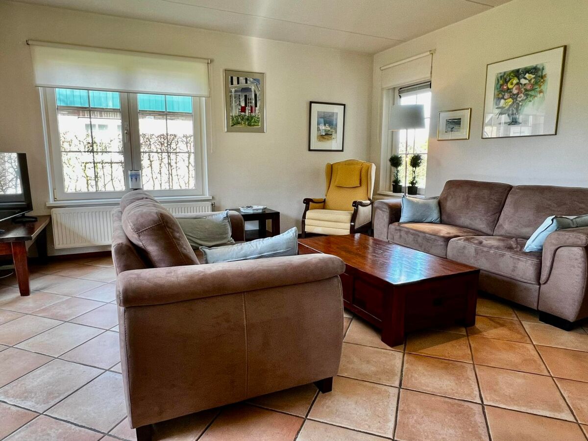 Holiday house Villa in Sint Maartenszee nahe Strand & Wald - Outdoor photo 2