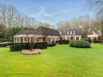 Villa Beautiful Villa in Drunen with Private Heated Pool - Outdoor photo 4