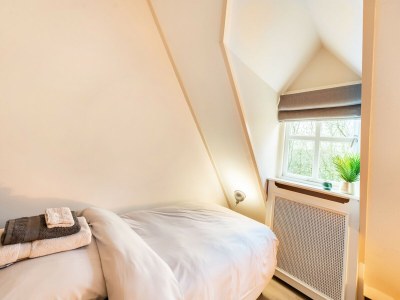 Villa Beautiful Villa in Drunen with Private Heated Pool - Features photo 24