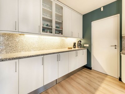 Villa Beautiful Villa in Drunen with Private Heated Pool - Features photo 27