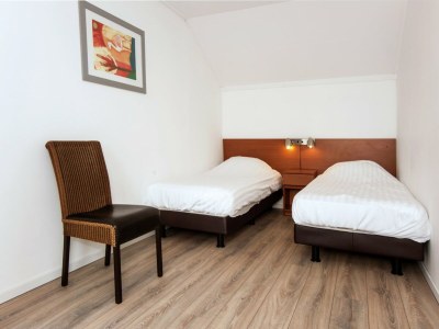 Holiday park Stylish Villa by the Lake - Features photo 9