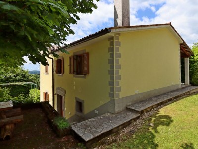 Holiday house Four-bedroom house with terrace Dolenja Vas, Central Istria - Središnja Istra K-24521 - Outdoor photo 3