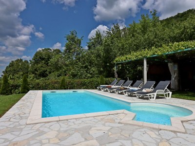 Holiday house Four-bedroom house with terrace Dolenja Vas, Central Istria - Središnja Istra K-24521 - Outdoor photo 8