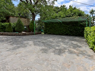 Holiday house Four-bedroom house with terrace Dolenja Vas, Central Istria - Središnja Istra K-24521 - Outdoor photo 21