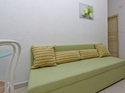 Holiday house Four-bedroom house with terrace Dolenja Vas, Central Istria - Središnja Istra K-24521 - Outdoor photo 27