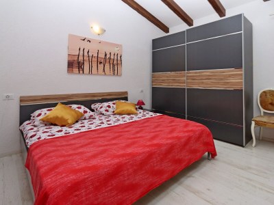 Holiday house Four-bedroom house with terrace Dolenja Vas, Central Istria - Središnja Istra K-24521 - Outdoor photo 37