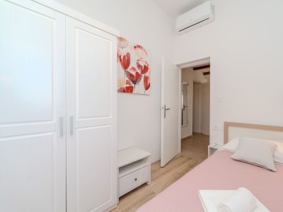 Apartment Two bedroom apartment near beach Privlaka, Zadar A-24599-b - Outdoor photo 23