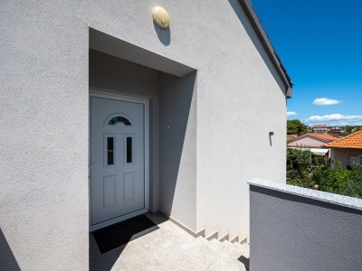 Apartment Three bedroom apartment with terrace Biograd na Moru, Biograd A-24723-a - Outdoor photo 8