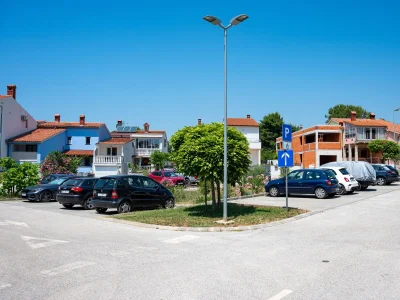 Apartment Two bedroom apartment with terrace Štinjan, Pula A-24743-a - Outdoor photo 6