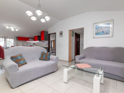 Apartment Two bedroom apartment with terrace Štinjan, Pula A-24743-a - Outdoor photo 7