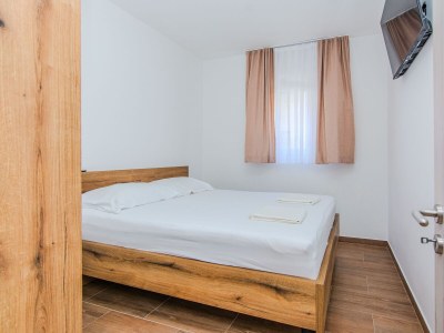 Apartment Two bedroom apartment with terrace Vir A-24843-a - Outdoor photo 9