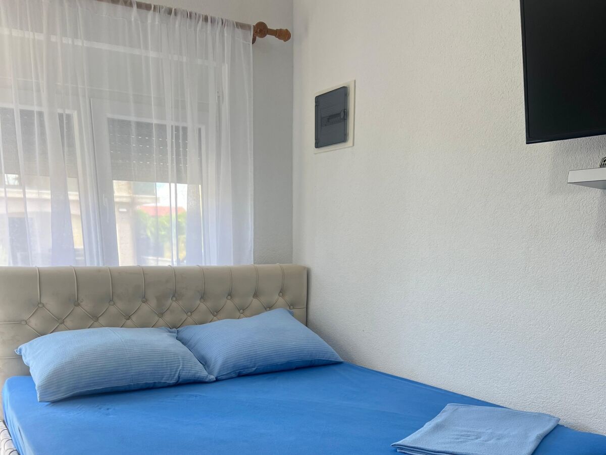 Apartment One bedroom apartment with terrace Vir A-24777-a - Outdoor photo 2