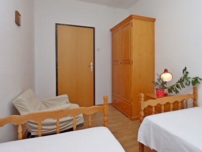 Apartment Two bedroom apartment with terrace and sea view Klenovica, Novi Vinodolski A-20174-b - Outdoor photo 25