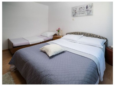 Apartment Four-bedroom apartment with terrace and sea view Stanići, Omiš A-2819-d - Outdoor photo 2