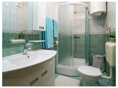 Apartment Four-bedroom apartment with terrace and sea view Stanići, Omiš A-2819-d - Outdoor photo 8