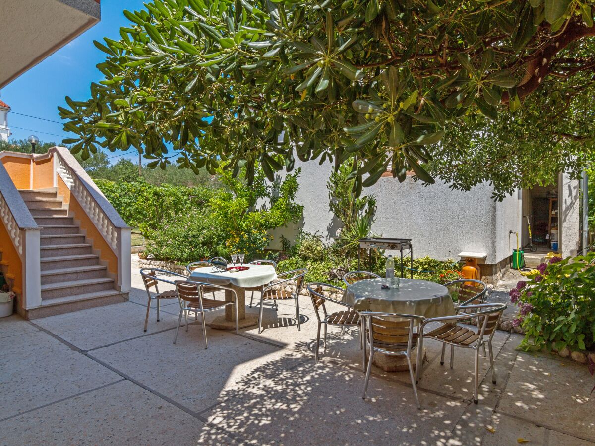 Apartment One bedroom apartment with terrace and sea view Barbat, Rab A-20080-c - Outdoor photo 5