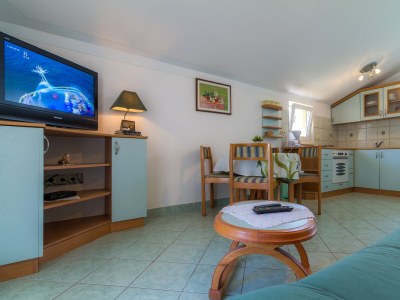 Apartment One bedroom apartment with balcony Barbat, Rab A-20080-d - Outdoor photo 8