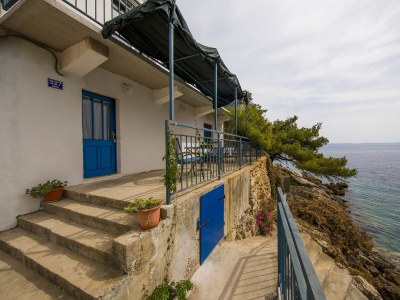 Holiday house Four-bedroom house near beach Cove Skozanje, Hvar K-4009 - Outdoor photo 7