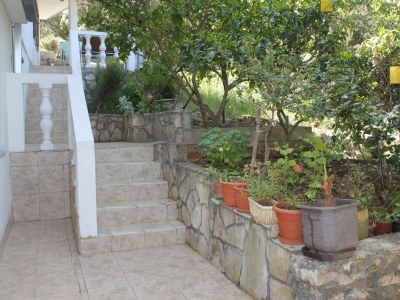 Apartment Two bedroom apartment with terrace and sea view Cove Zarace (Gdinj), Hvar A-4597-a - Outdoor photo 12