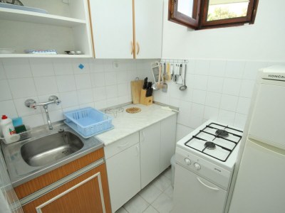 Apartment Two bedroom apartment with terrace and sea view Cove Zarace (Gdinj), Hvar A-4597-a - Outdoor photo 25