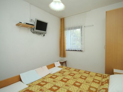 Apartment Two bedroom apartment with terrace and sea view Cove Zarace (Gdinj), Hvar A-4597-a - Outdoor photo 27