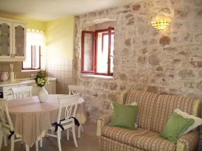 Apartment Two bedroom apartment with terrace Komiža, Vis A-9247-a - Outdoor photo 11