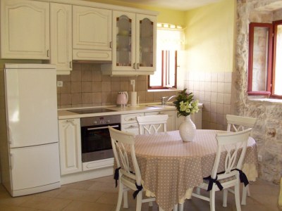 Apartment Two bedroom apartment with terrace Komiža, Vis A-9247-a - Outdoor photo 13