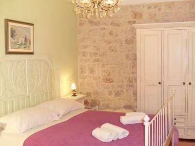 Apartment Two bedroom apartment with terrace Komiža, Vis A-9247-a - Outdoor photo 20