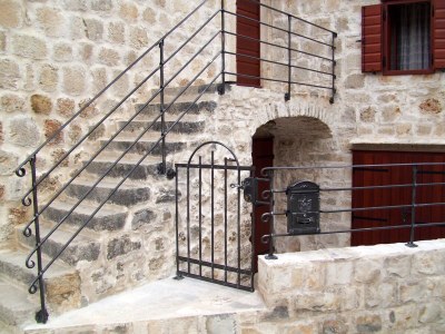 Apartment Two bedroom apartment with terrace Komiža, Vis A-9247-b - Outdoor photo 8