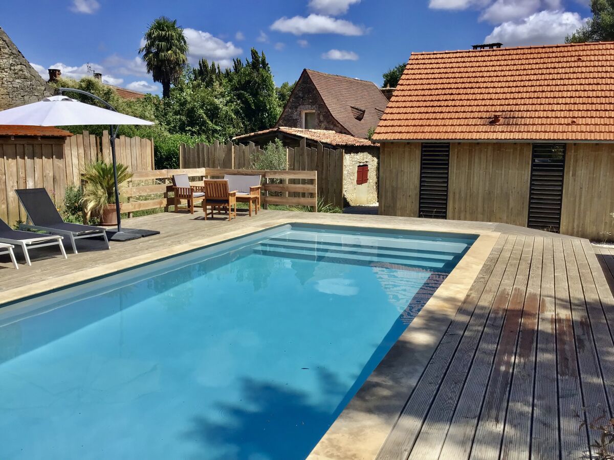 Holiday house Le séchoir et sa piscine prés de Sarlat - Outdoor photo 2