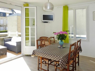 Apartment Apartment by Sandy Beach in Arromanches - Features photo 10