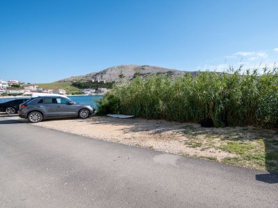 Apartment Two bedroom apartment near beach Metajna, Pag A-6395-a - Outdoor photo 6
