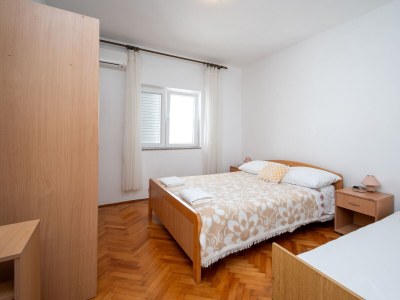 Apartment Two bedroom apartment near beach Metajna, Pag A-6395-a - Outdoor photo 15