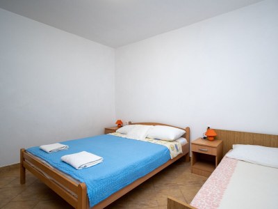 Apartment Two bedroom apartment near beach Metajna, Pag A-6395-a - Outdoor photo 21